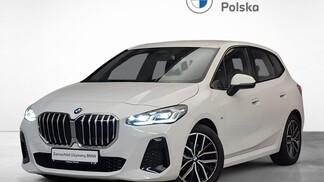 BMW Serii 2, 218