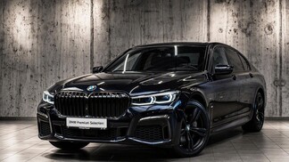 BMW Serii 7, 730