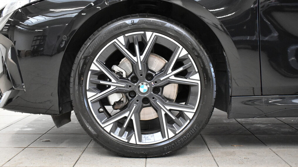 BMW Serii 1, 120