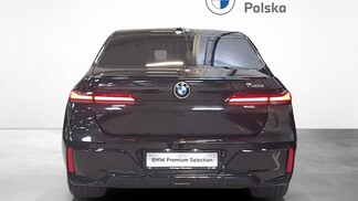 BMW Serii 7, 740