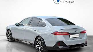 BMW Serii 5, 520
