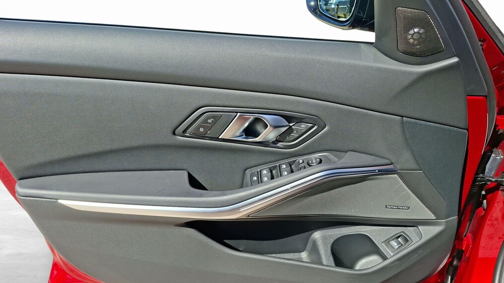 BMW Serii 3, 340