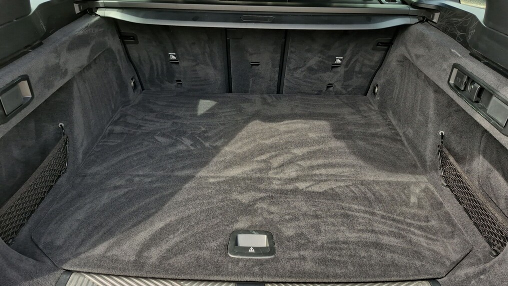 BMW Serii 5, 520