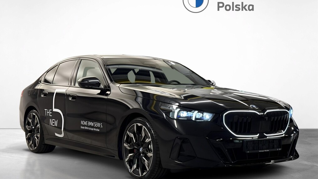 BMW Serii 5, 520