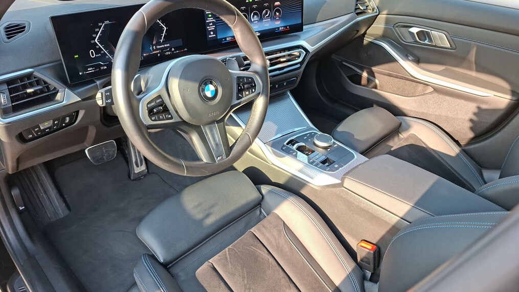 BMW Serii 3, 318