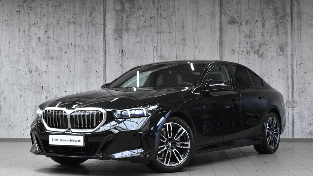 BMW Serii 5, 520