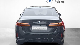 BMW Serii 5, 520