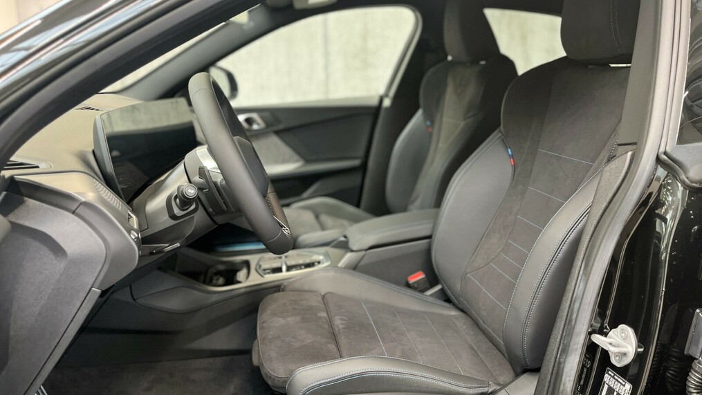 BMW Serii 2, 220