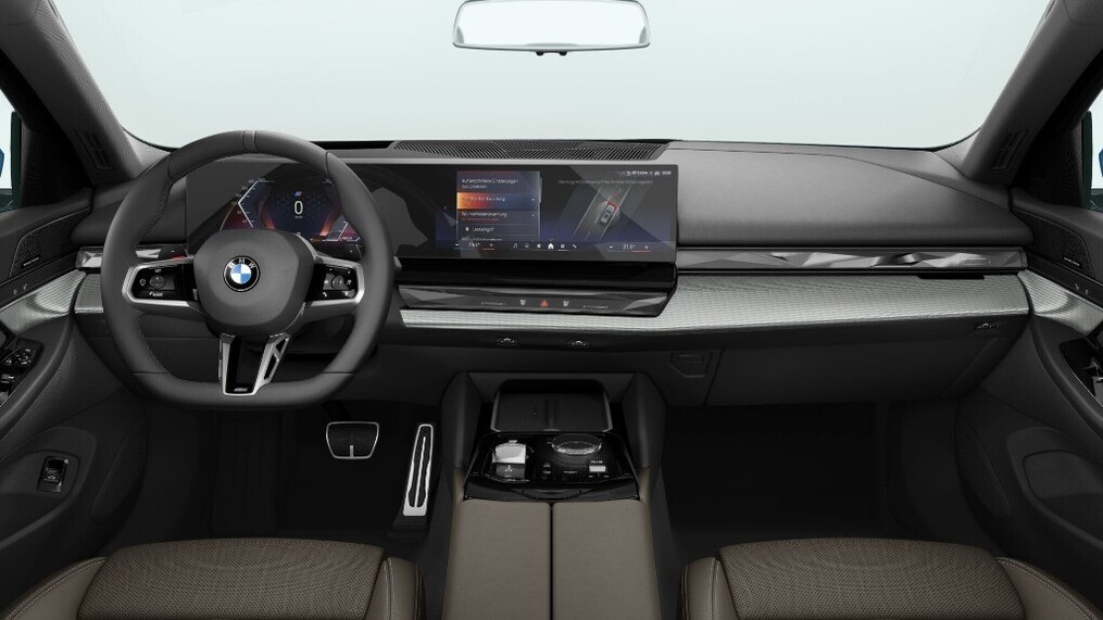 BMW Serii 5, 520