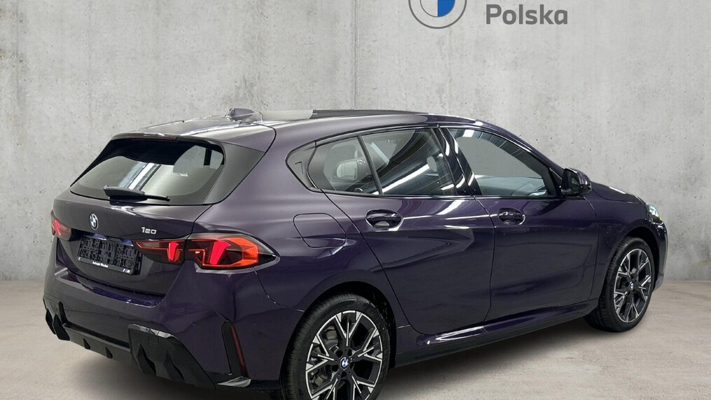 BMW Serii 1, 120