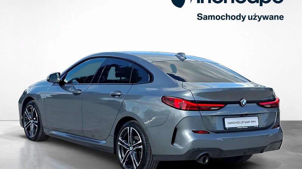BMW Serii 2, 218