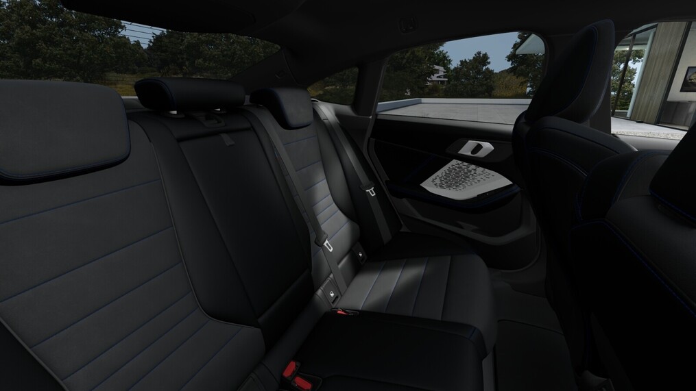 BMW Serii 2, 220