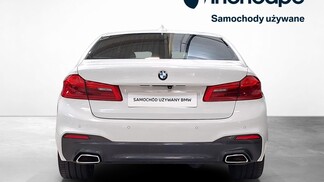 BMW Serii 5, 520