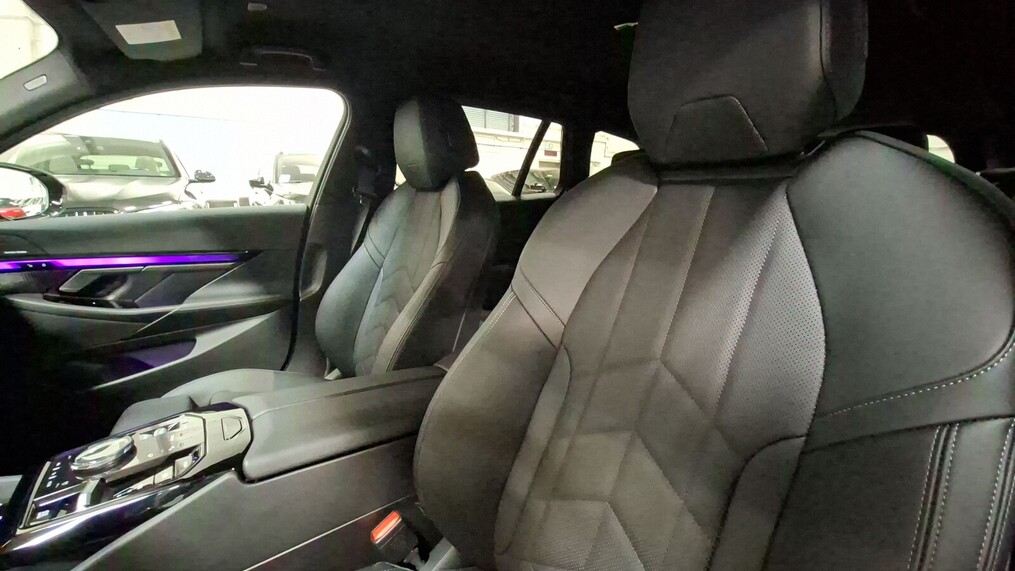 BMW Serii 5, 520