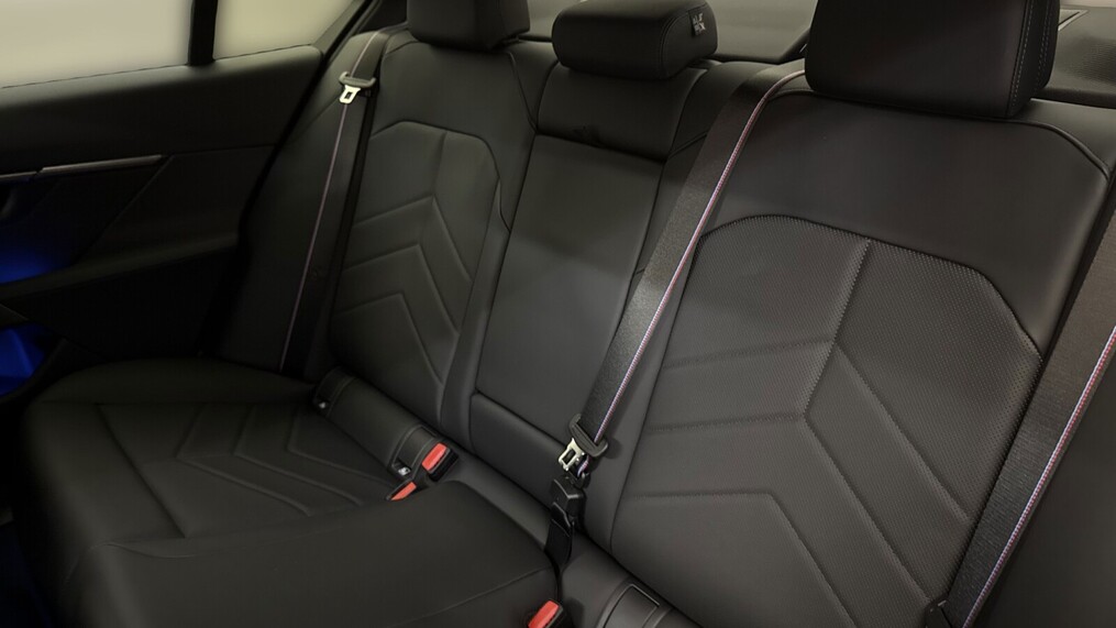 BMW Serii 5, 520