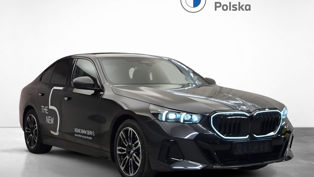 BMW Serii 5, 520