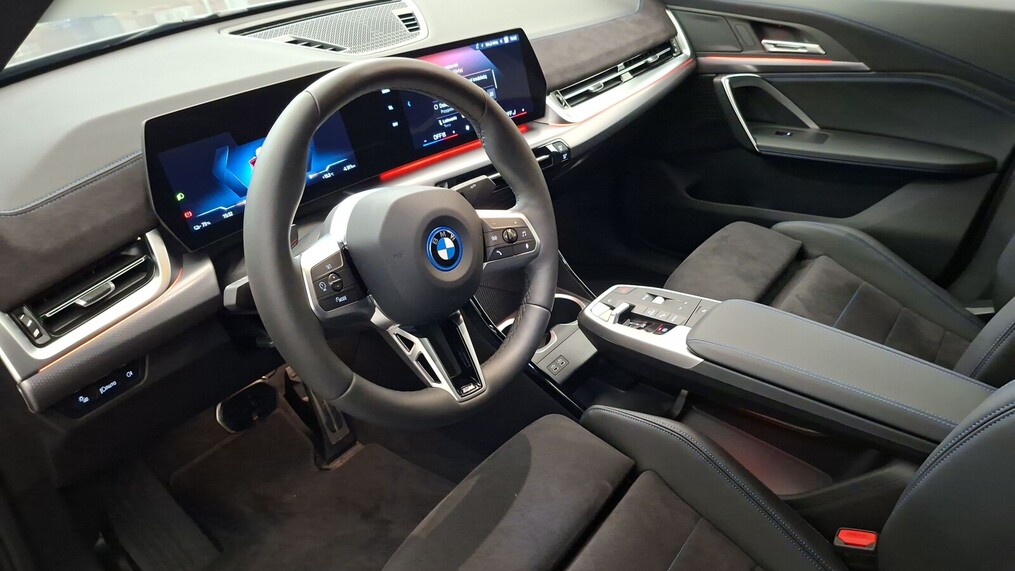 BMW iX2