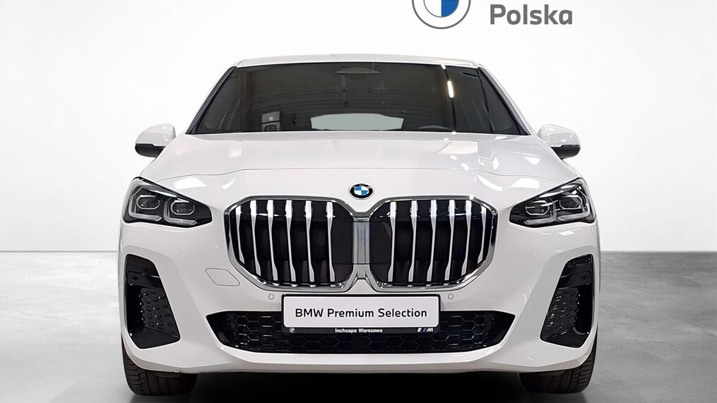 BMW Serii 2, 218