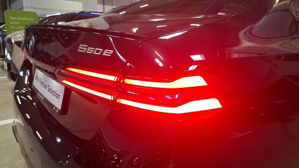 BMW Serii 5, 550
