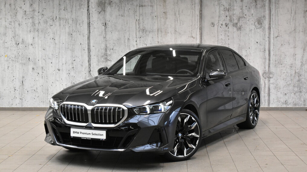 BMW Serii 5, 520