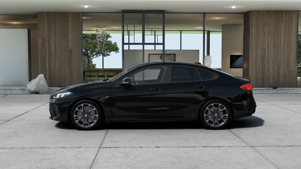 BMW Serii 2, 220