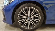 BMW Serii 3, 320