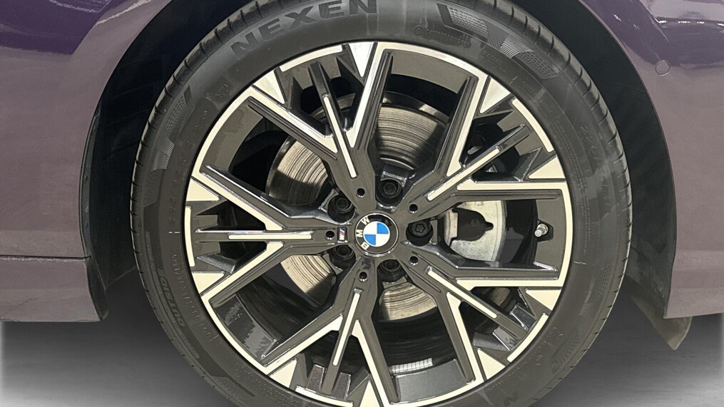 BMW Serii 1, 120