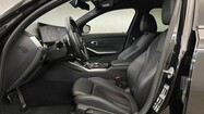 BMW Serii 3, 320