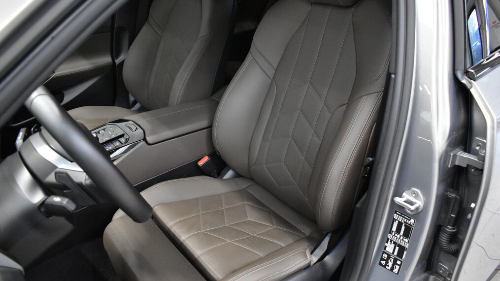 BMW Serii 5, 520