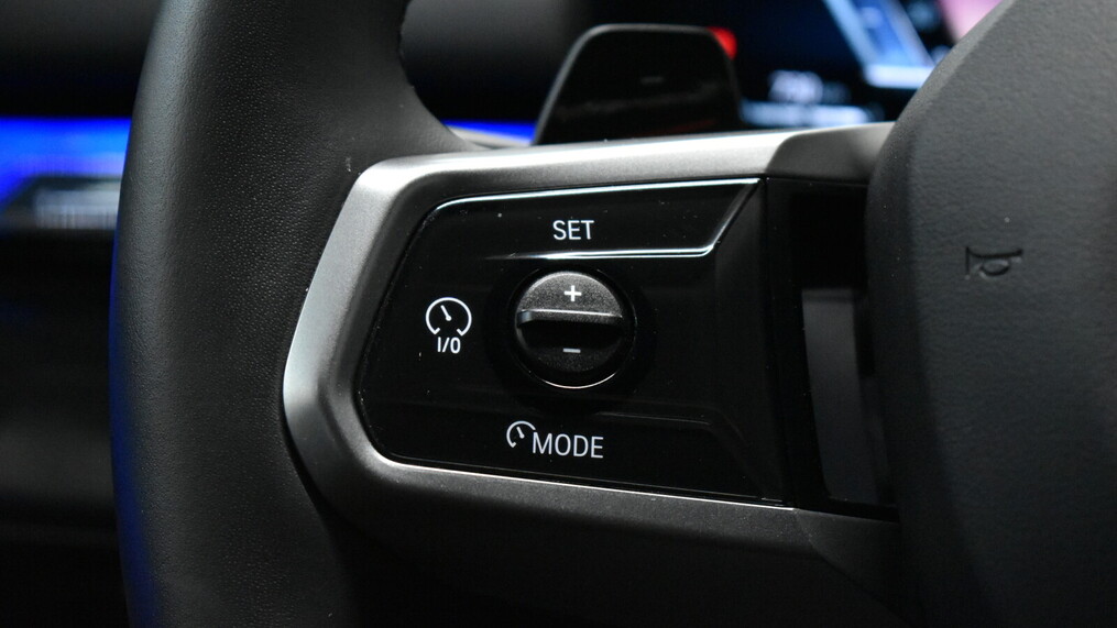 BMW Serii 5, 520