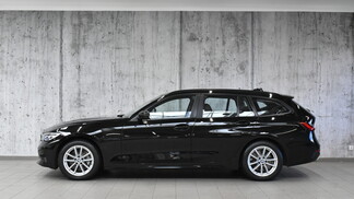 BMW Serii 3, 330