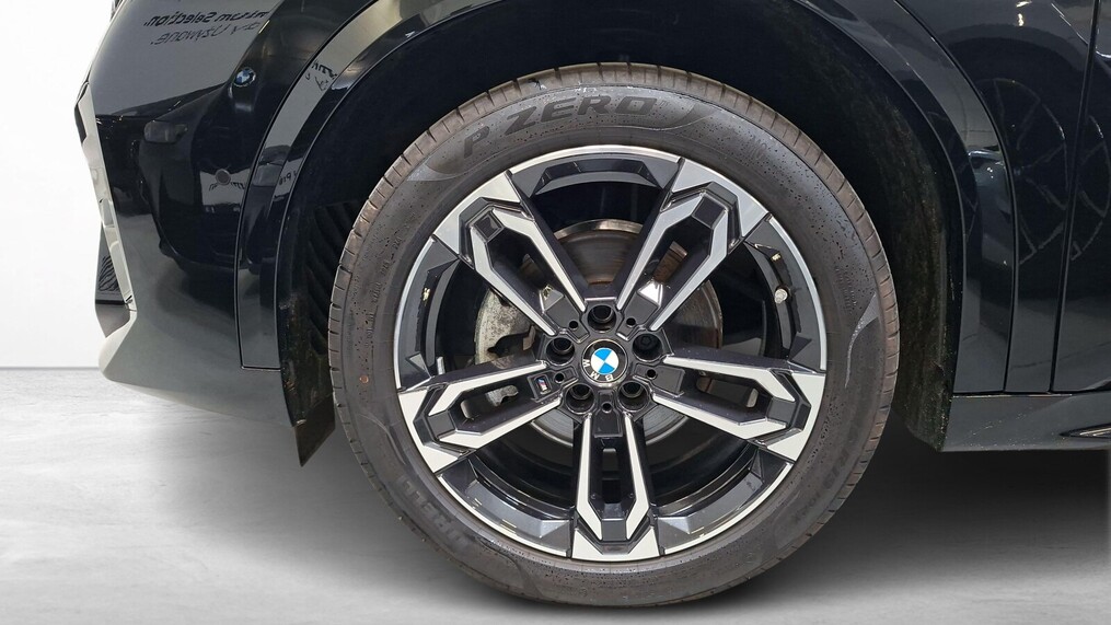 BMW iX2