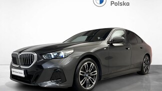 BMW Serii 5, 520