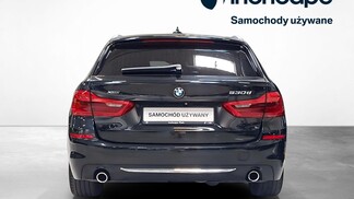 BMW Serii 5, 530