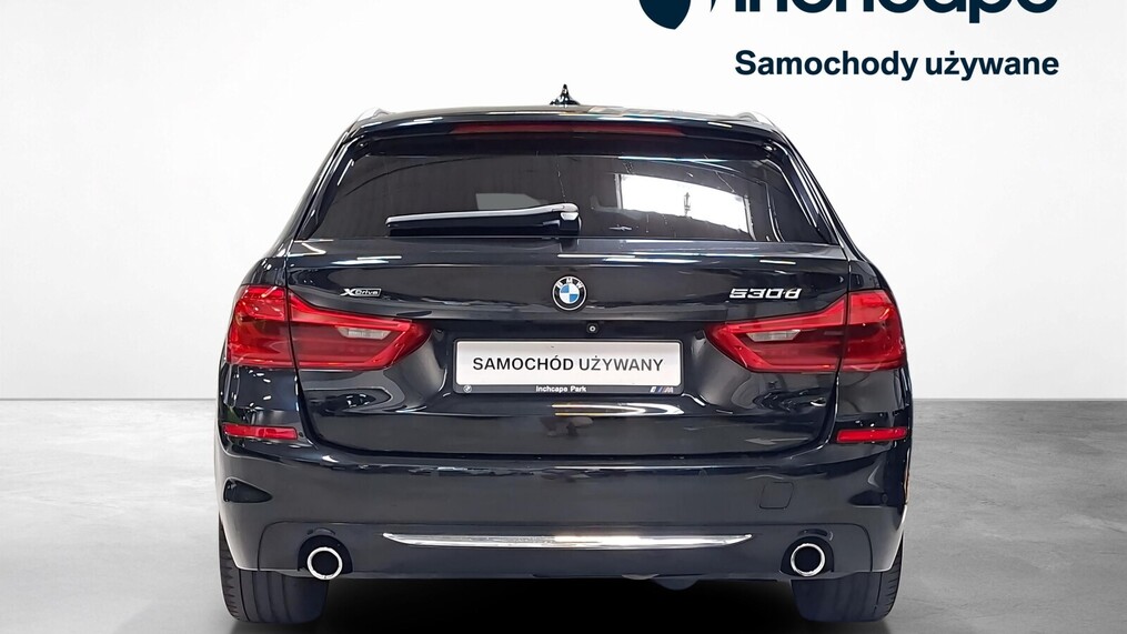 BMW Serii 5, 530