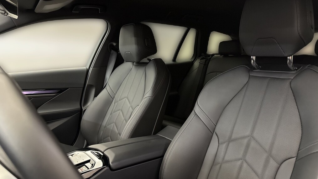 BMW Serii 5, 520