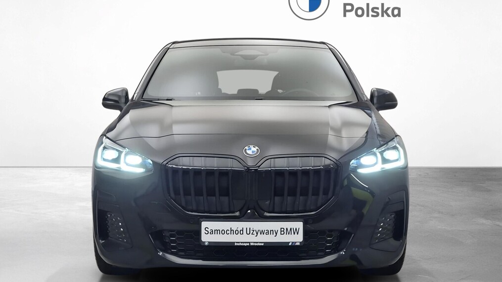 BMW Serii 2, 218
