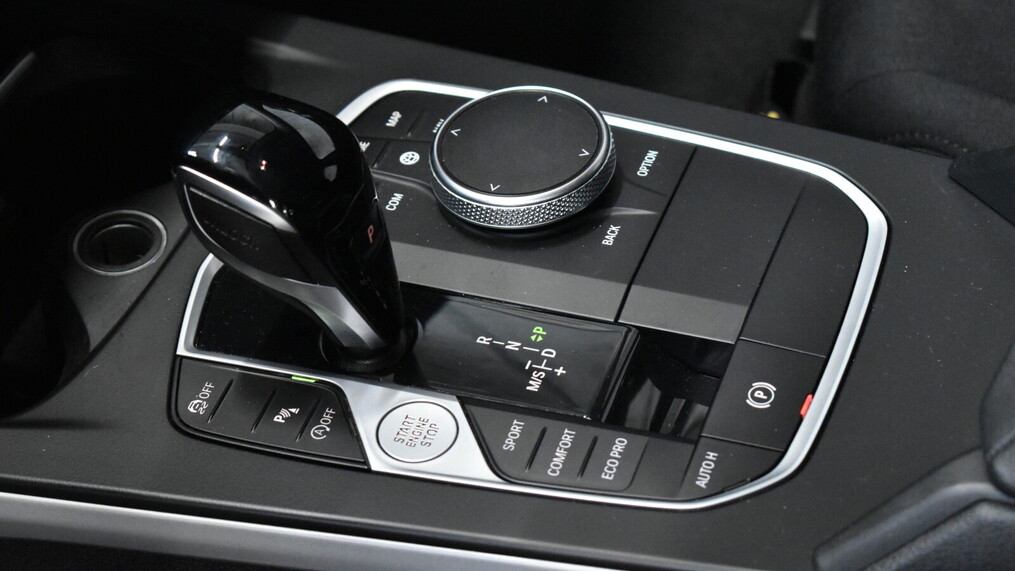 BMW Serii 1, 118