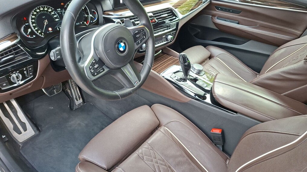 BMW 6GT