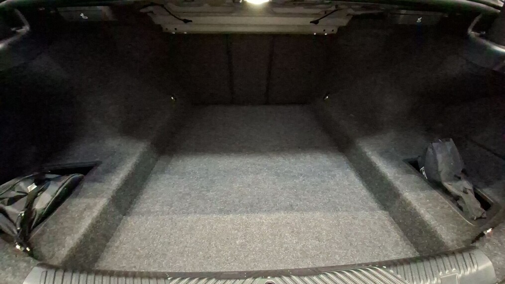 BMW Serii 5, 520