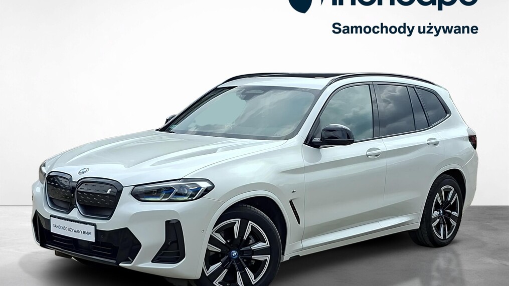 BMW iX3