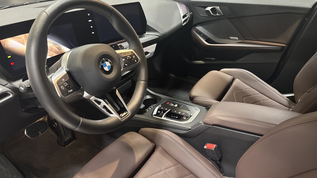 BMW Serii 1, 120