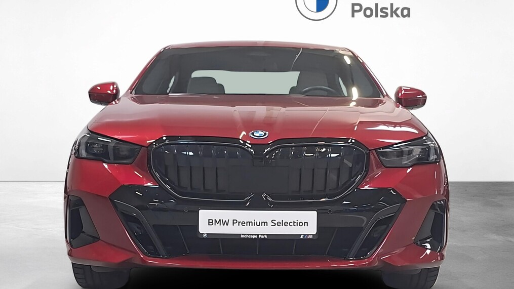 BMW Serii 5, 550