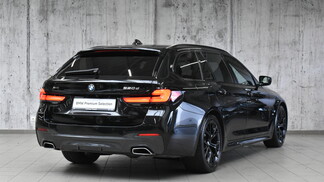 BMW Serii 5, 520