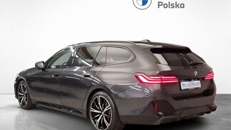 BMW Serii 5, 520