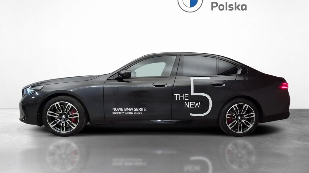 BMW Serii 5, 520