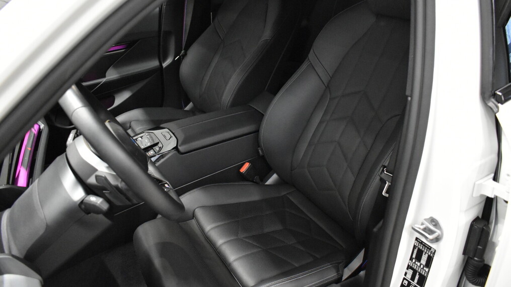 BMW Serii 5, 520