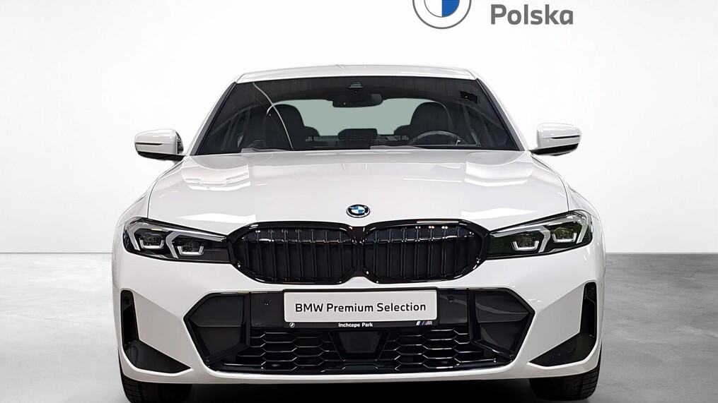 BMW Serii 3, 330