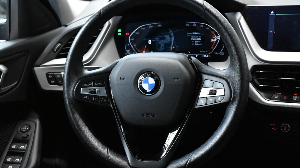BMW Serii 1, 118