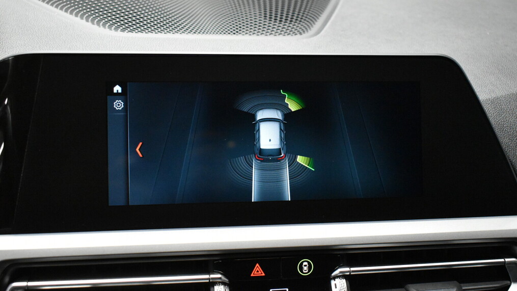 BMW Serii 3, 320